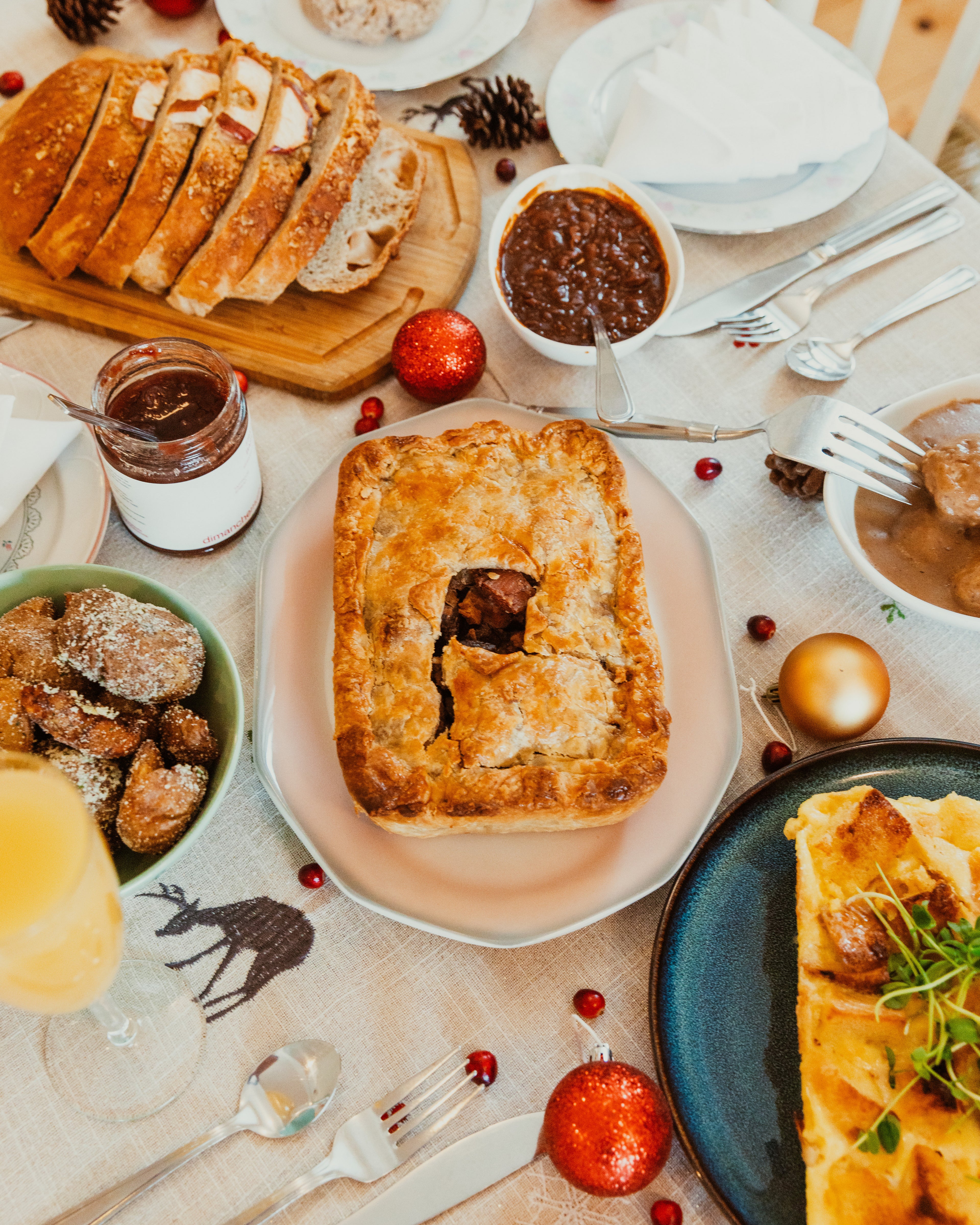 Table des fêtes La Bine