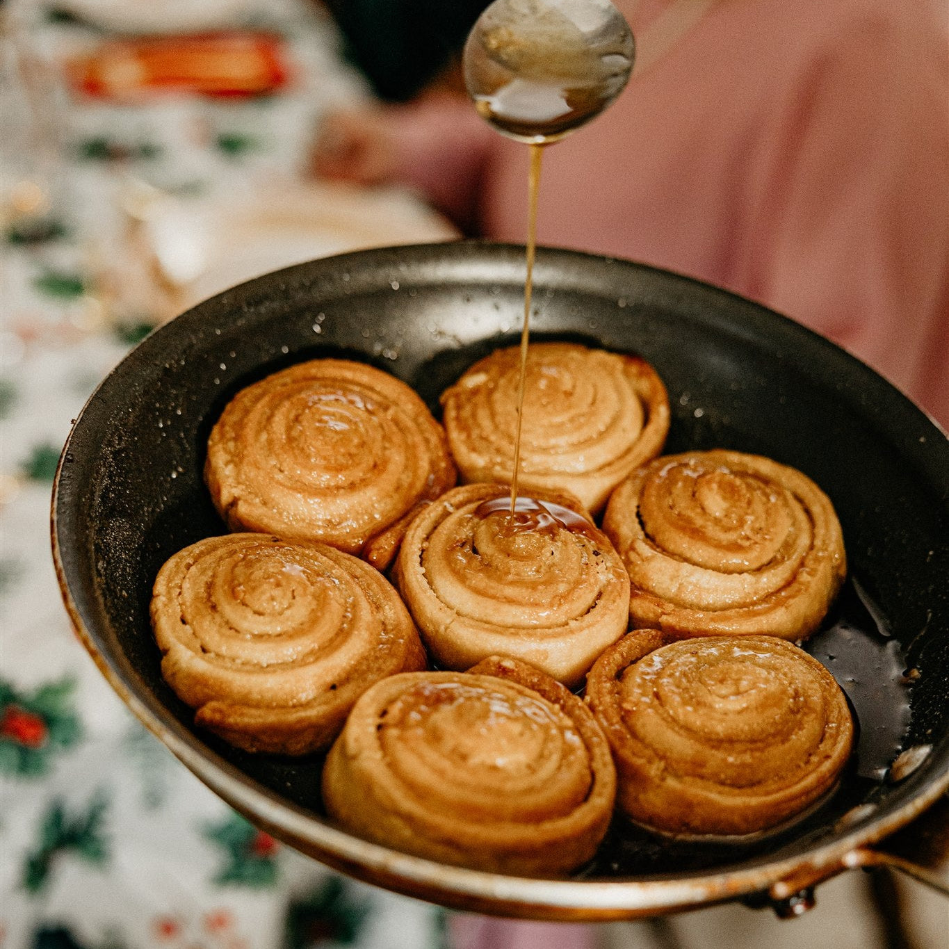 Pets de soeur décadents au sirop d'érable. Dessert La Bine